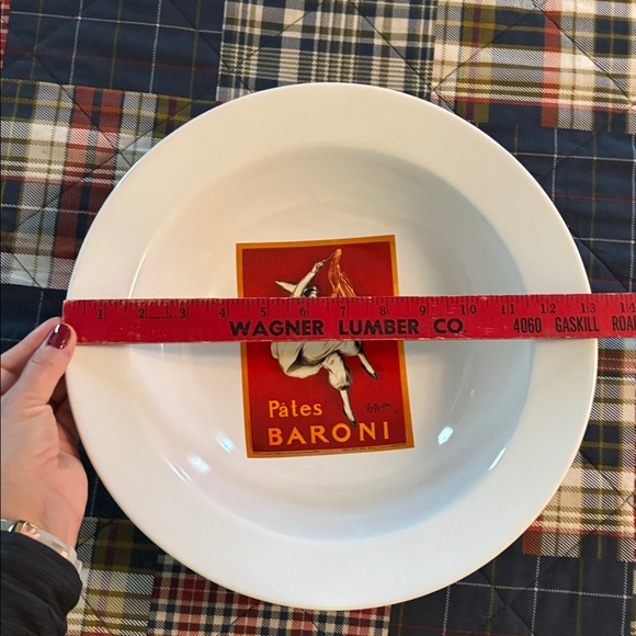 Pottery Barn White Pasta Bowl with Vintage Red Label - Picture 5 of 6